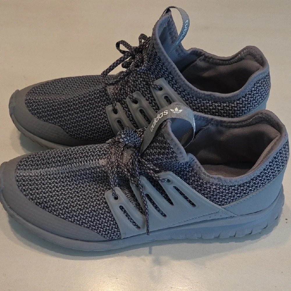 Adidas Gray Knit Original Tubular RADIAL Running Shoe - Picture 2 of 8